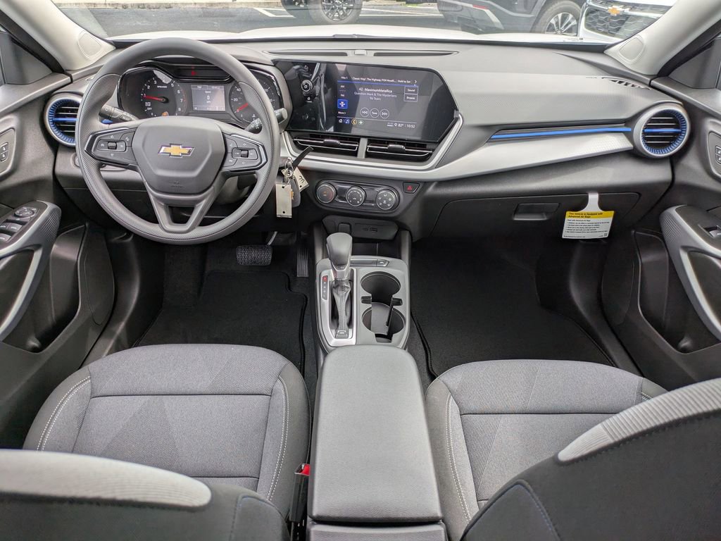 New 2026 Chevrolet Trax LS w/ Driver Confidence Package image 16