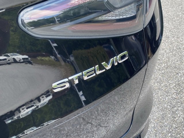 New 2025 Alfa Romeo Stelvio Sprint image 16