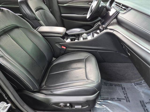 Used 2021 Jeep Grand Cherokee L Limited w/ Luxury Tech Group II AWD/4WD image 23