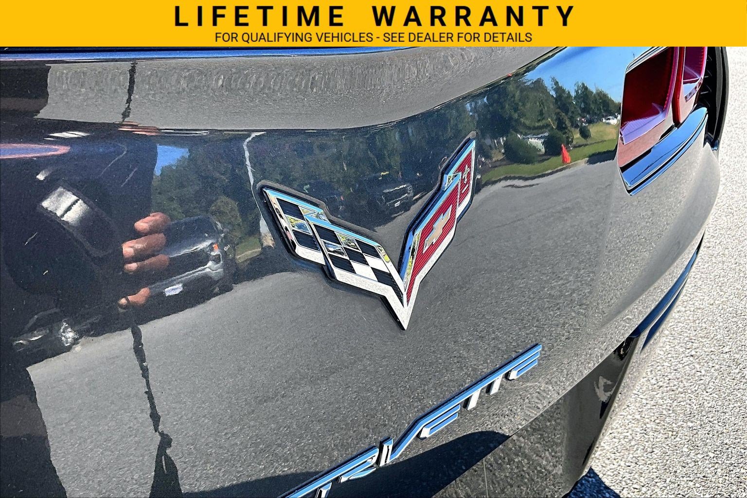 Certified 2017 Chevrolet Corvette Stingray Coupe w/ 3LT Preferred Equipment Group RWD image 8