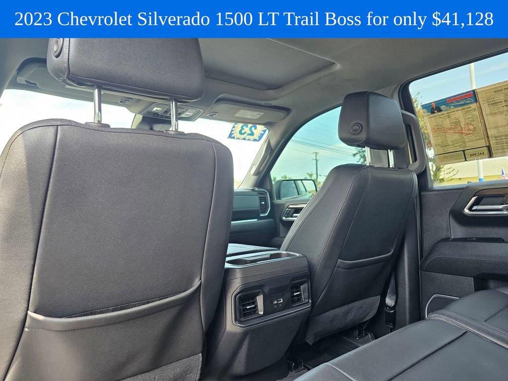 Used 2023 Chevrolet Silverado 1500 LT Trail Boss w/ Convenience Package II AWD/4WD image 19