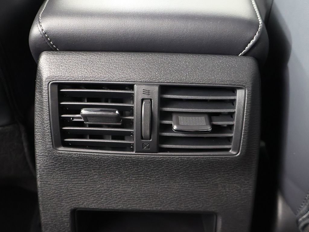 New 2026 Mitsubishi Outlander LE image 54