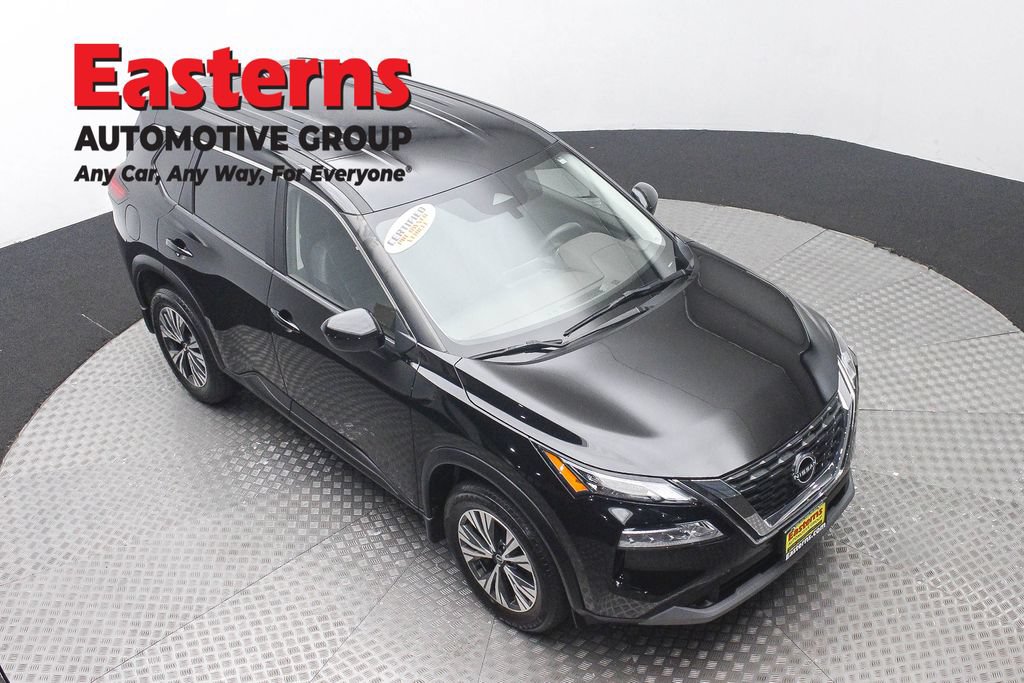 Used 2023 Nissan Rogue SV AWD/4WD image 3