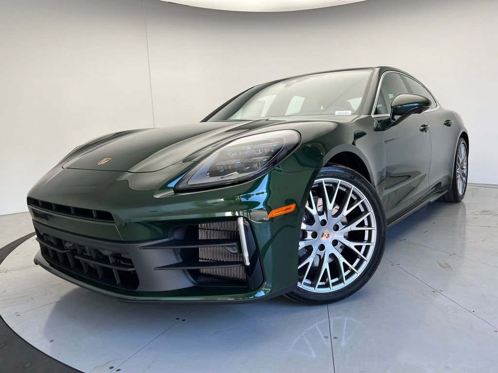 New 2025 Porsche Panamera image 1