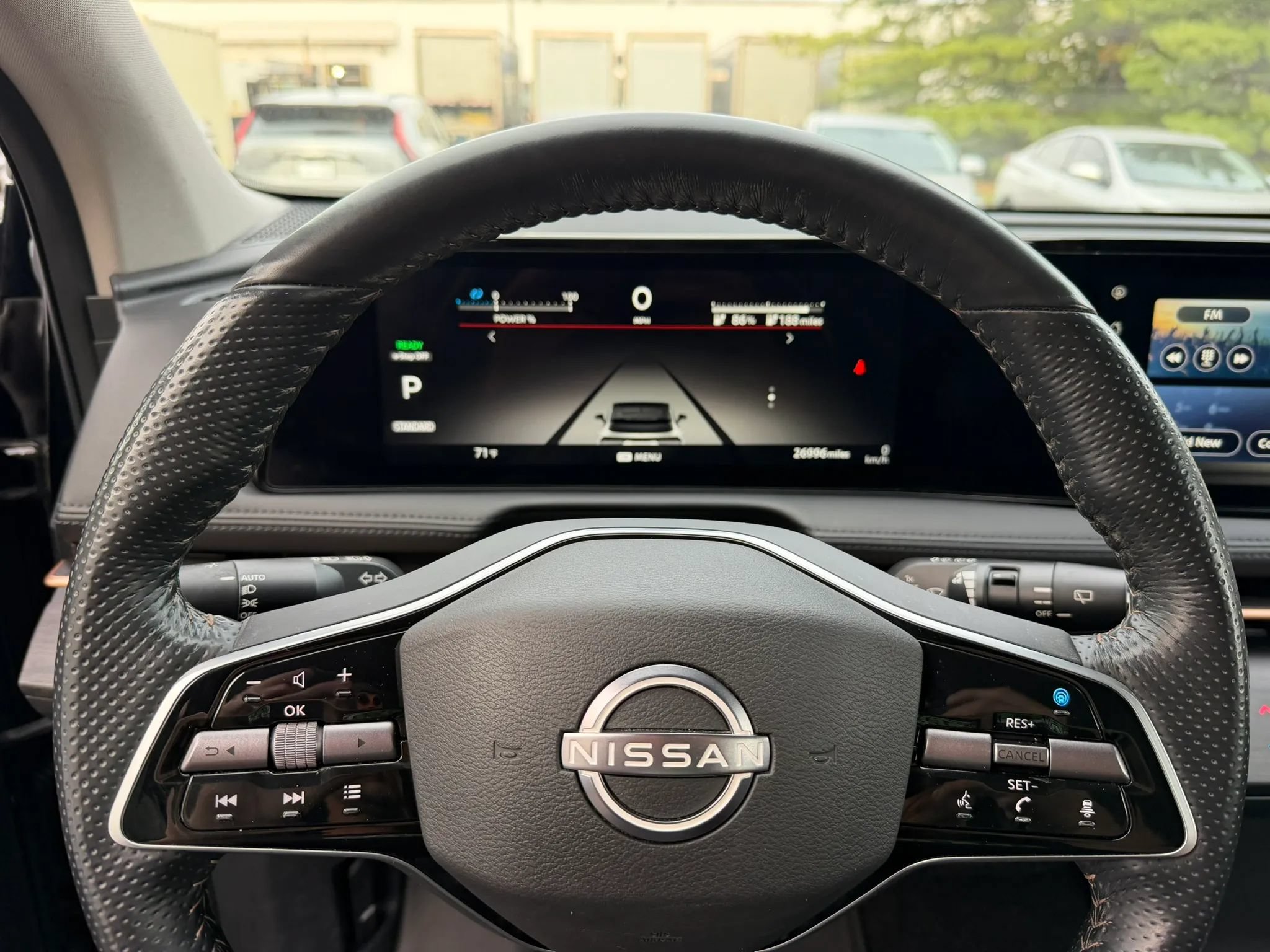 Used 2023 Nissan Ariya FWD image 22
