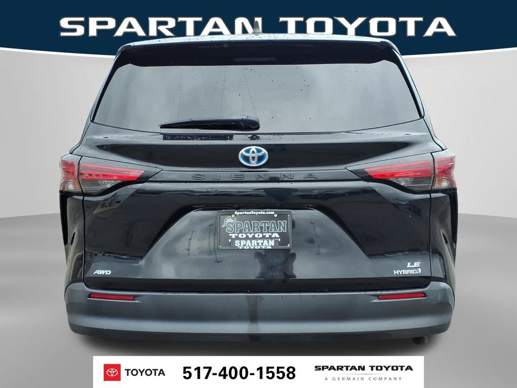 Used 2021 Toyota Sienna LE AWD/4WD image 8
