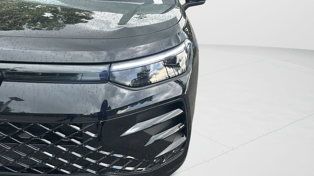 New 2026 Volkswagen Tiguan SE R-Line FWD image 30