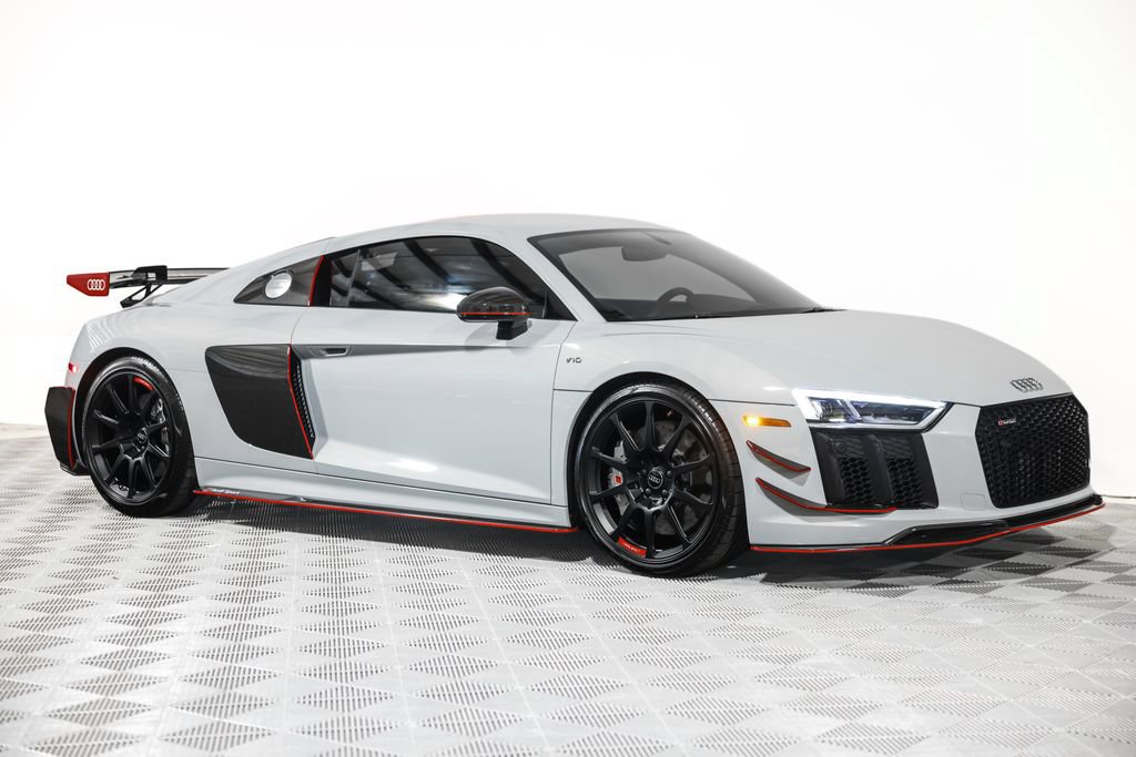 Used 2018 Audi R8 V10 plus w/ Full Leather Package AWD/4WD image 6