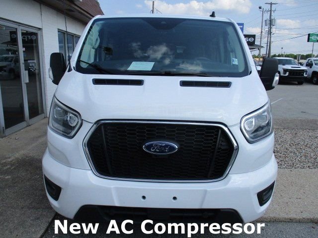 Used 2023 Ford Transit 350 XLT image 2