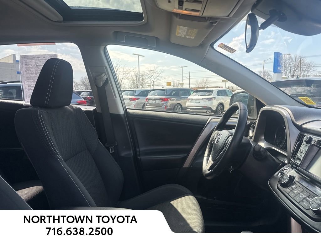 Used 2018 Toyota RAV4 XLE w/ Plus Extra Value Package AWD/4WD image 16