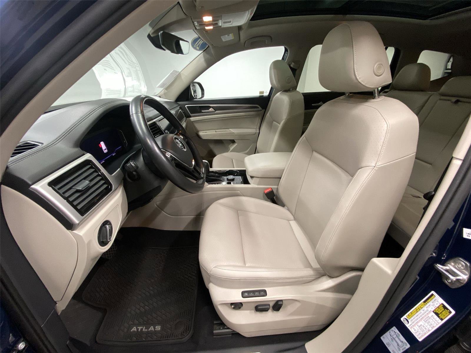 Used 2020 Volkswagen Atlas SEL image 33