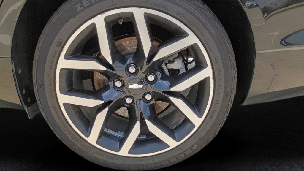 Used 2018 Chevrolet Impala LT FWD image 14