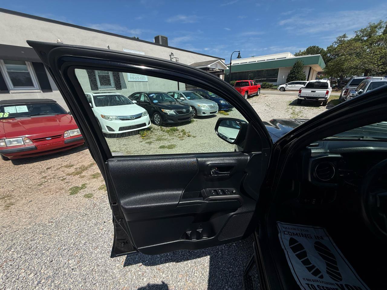 Used 2016 Toyota Tacoma TRD Off-Road w/ Towing Package RWD image 14