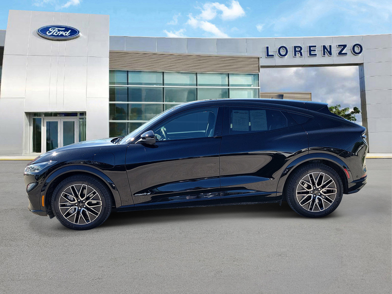 Used 2024 Ford Mustang Mach-E Premium RWD image 8