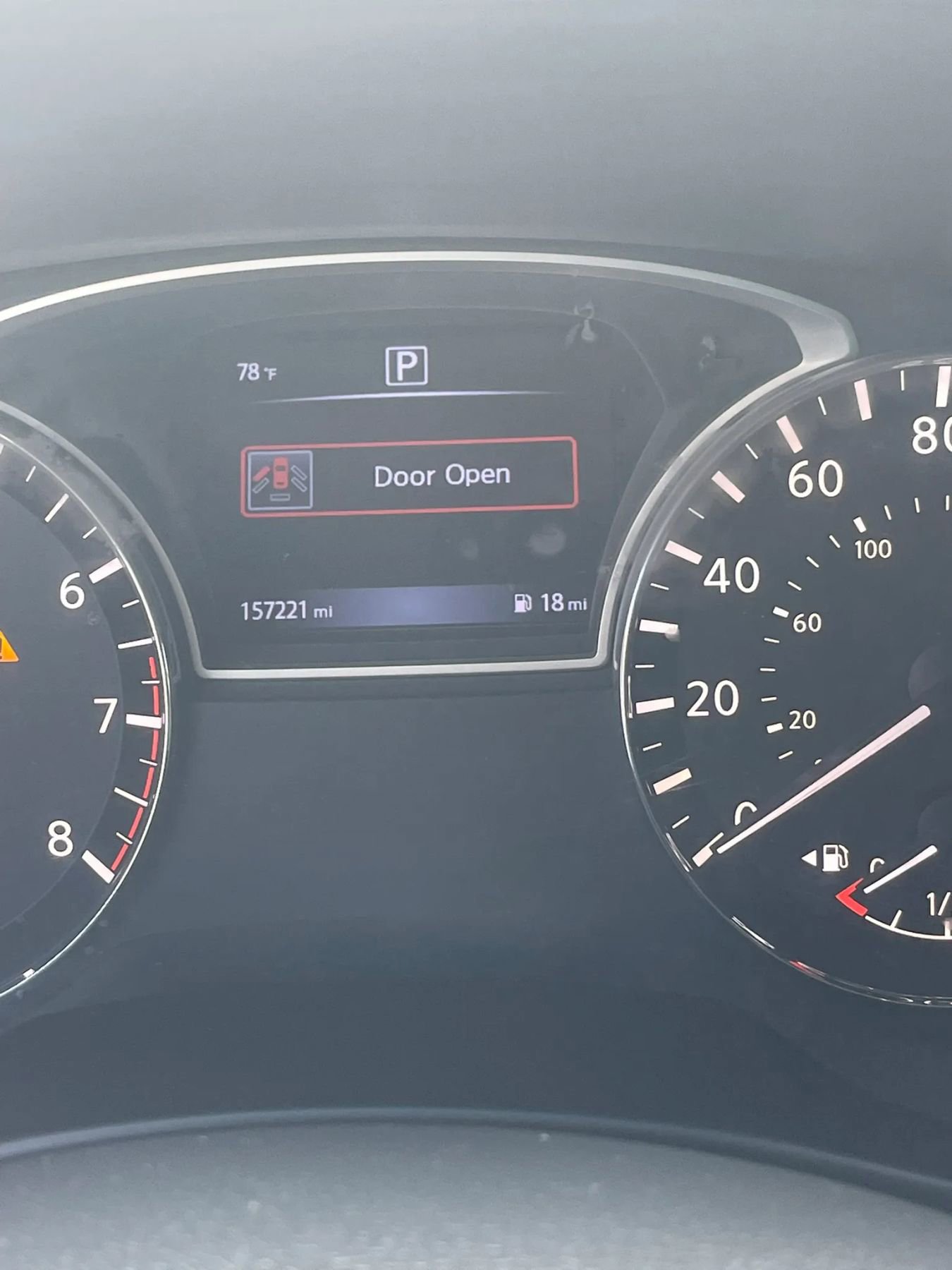 Used 2017 Nissan Pathfinder SV image 20