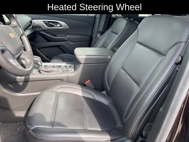 Used 2022 Chevrolet Traverse LT w/ LT Premium Package FWD image 12