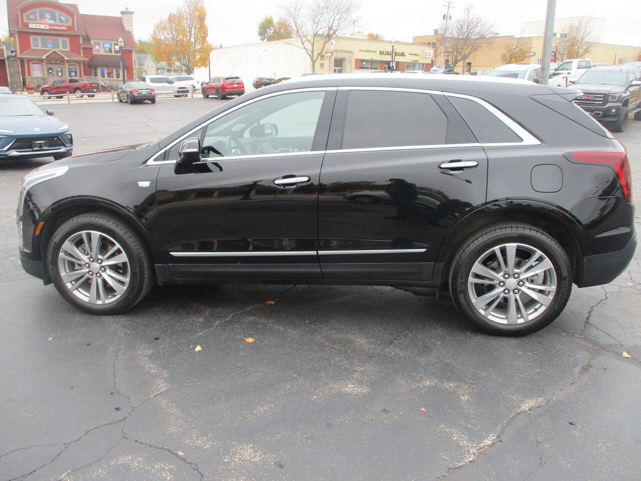 Used 2024 Cadillac XT5 Premium Luxury image 8