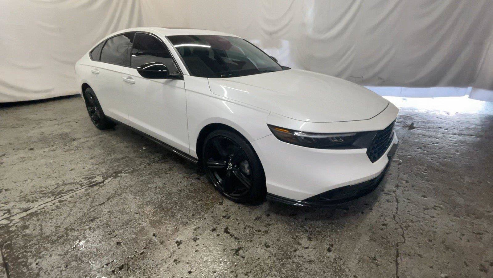 Certified 2023 Honda Accord Sport image 2