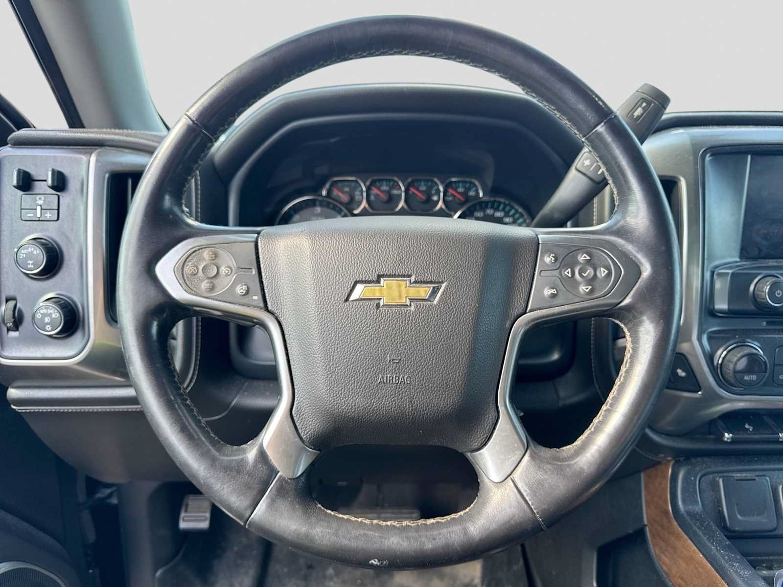Used 2017 Chevrolet Silverado 1500 LTZ w/ Sport Package AWD/4WD image 14