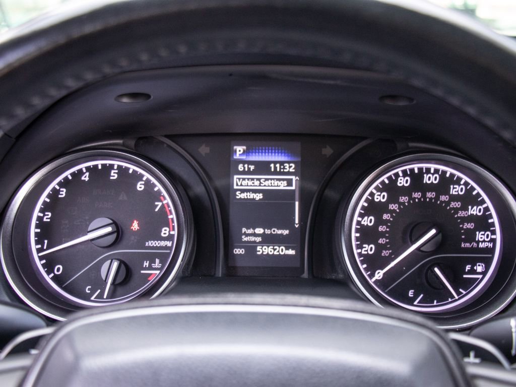 Used 2023 Toyota Camry SE FWD image 14