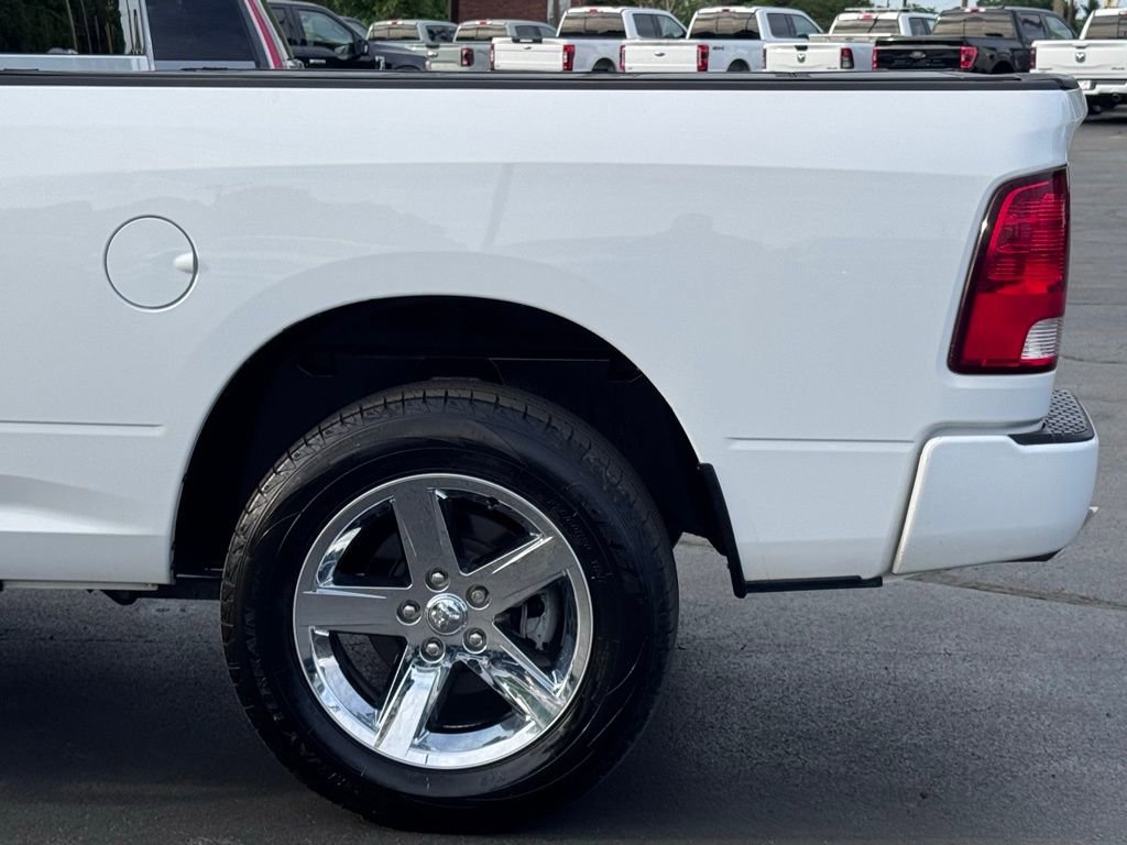 Used 2014 RAM 1500 Express AWD/4WD image 35