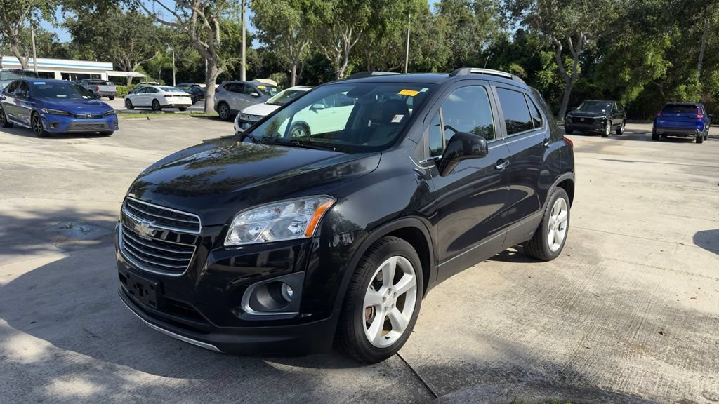 Used 2015 Chevrolet Trax LTZ FWD image 2