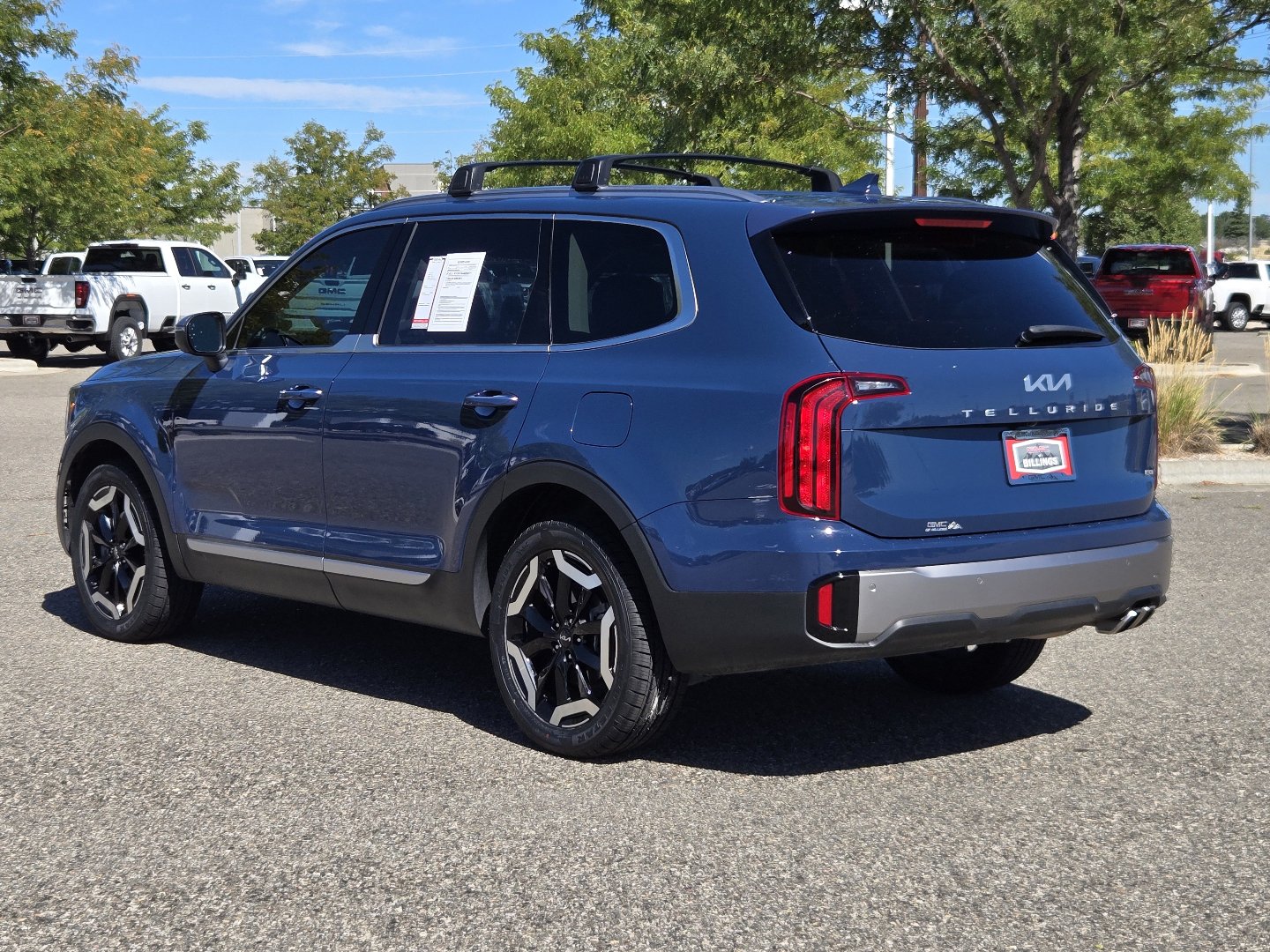 Used 2025 Kia Telluride S AWD/4WD image 13