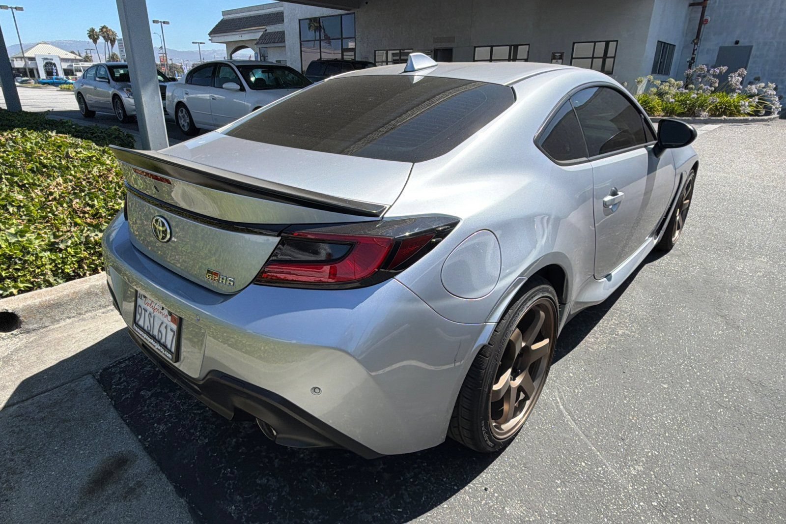Used 2023 Toyota GR86 w/ ALL Weather Mat Package (TMS) RWD image 5