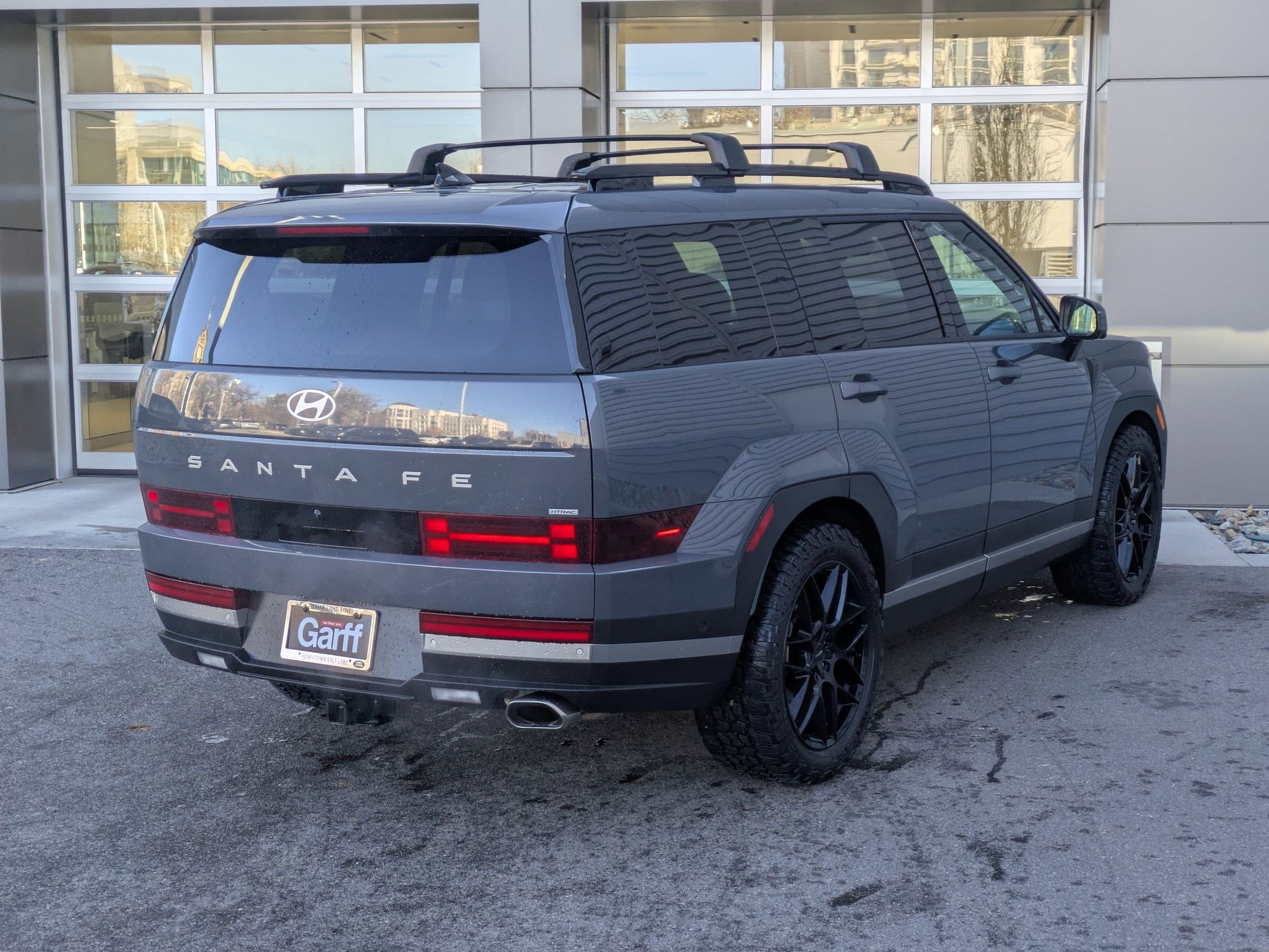 Used 2024 Hyundai Santa Fe Limited image 5