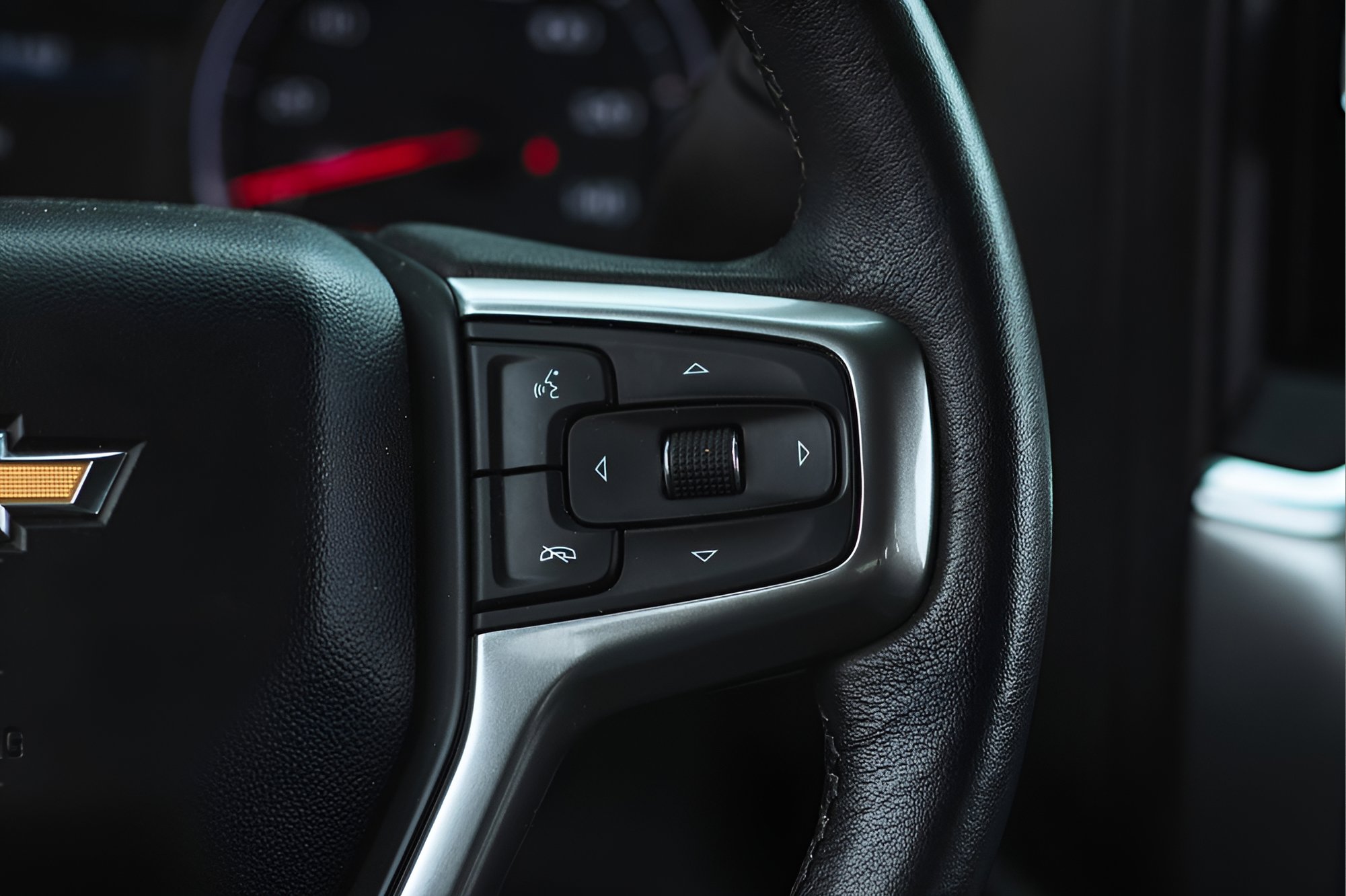Used 2023 Chevrolet Silverado 2500 LTZ AWD/4WD image 22