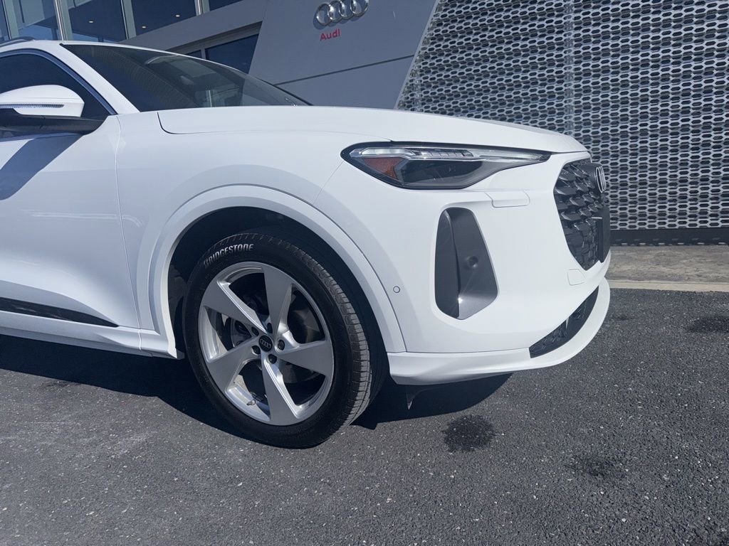 Used 2025 Audi Q5 Prestige image 2