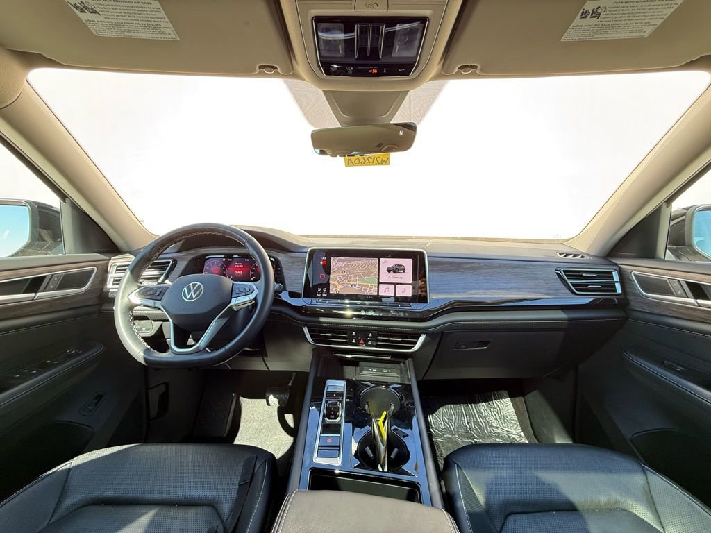 Certified 2025 Volkswagen Atlas SEL AWD/4WD image 9