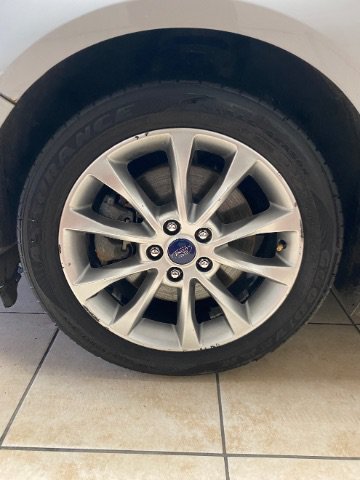 Used 2017 Ford Fusion Energi SE FWD image 28