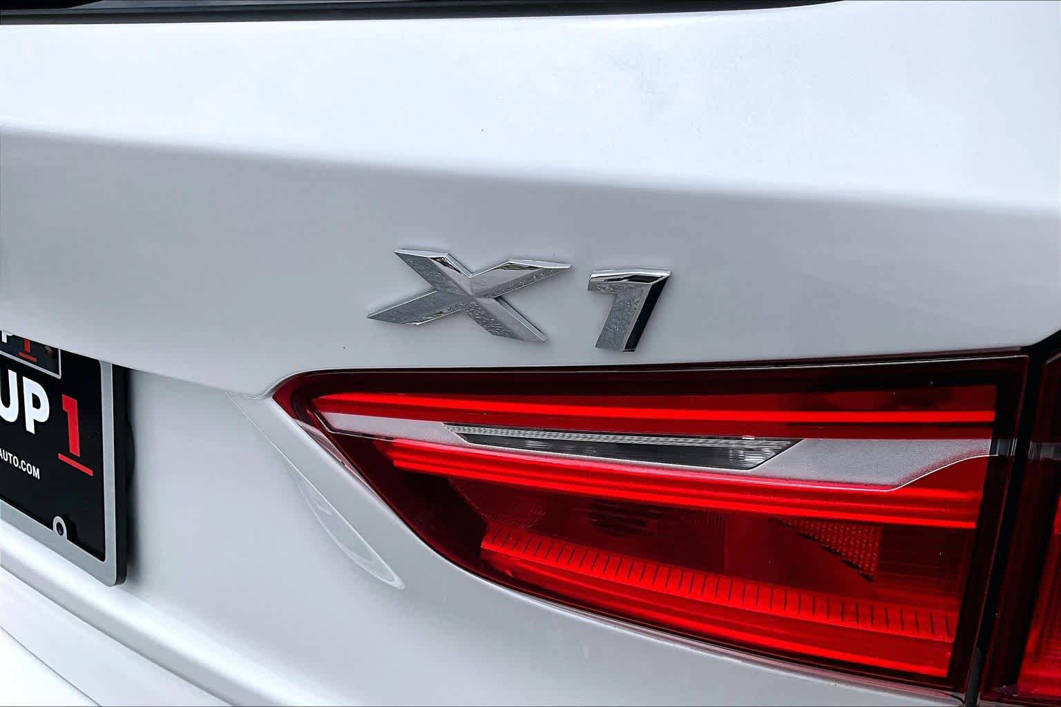 Used 2017 BMW X1 xDrive28i AWD/4WD image 31