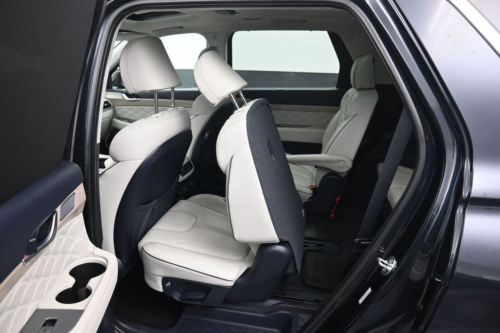 Certified 2022 Hyundai Palisade Calligraphy FWD image 32