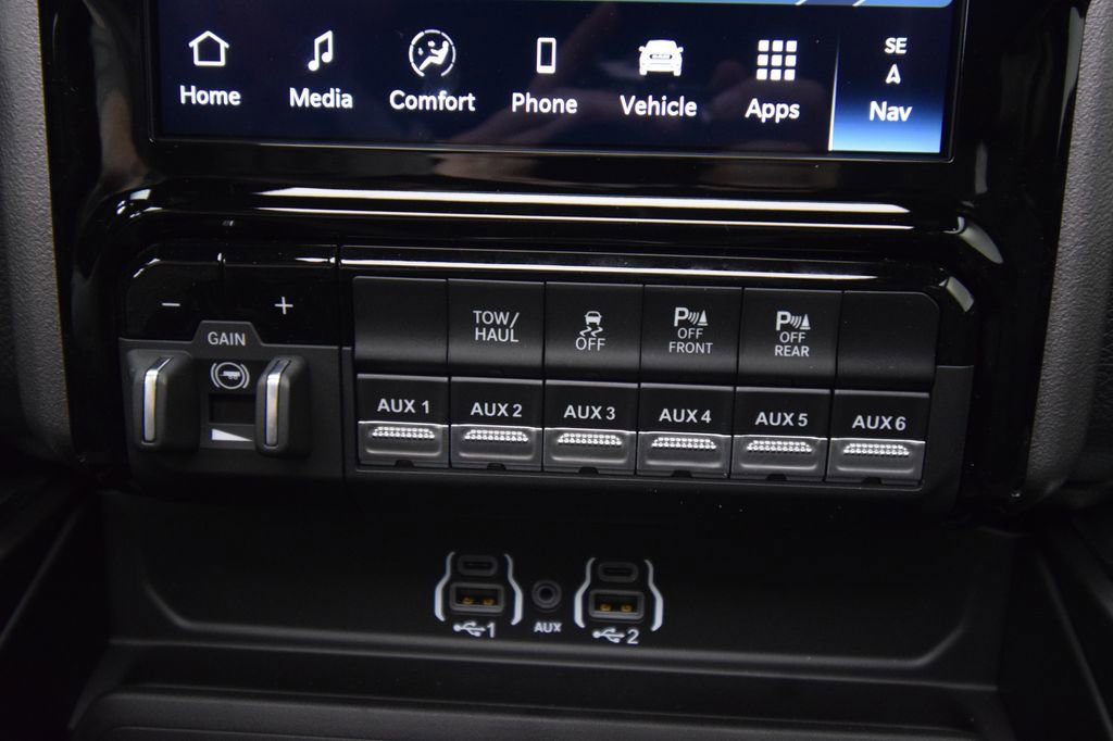 New 2026 RAM 2500 Laramie AWD/4WD image 23
