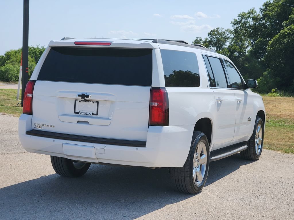 Used 2020 Chevrolet Suburban LT w/ Texas Edition Package AWD/4WD image 7