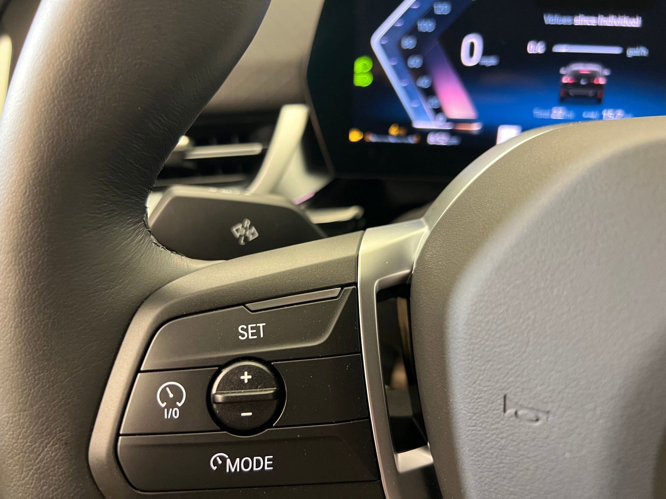 Used 2025 BMW X2 xDrive28i w/ Convenience Package image 17