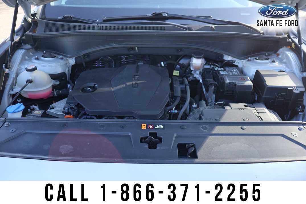 Used 2023 Hyundai Santa Fe SEL image 32