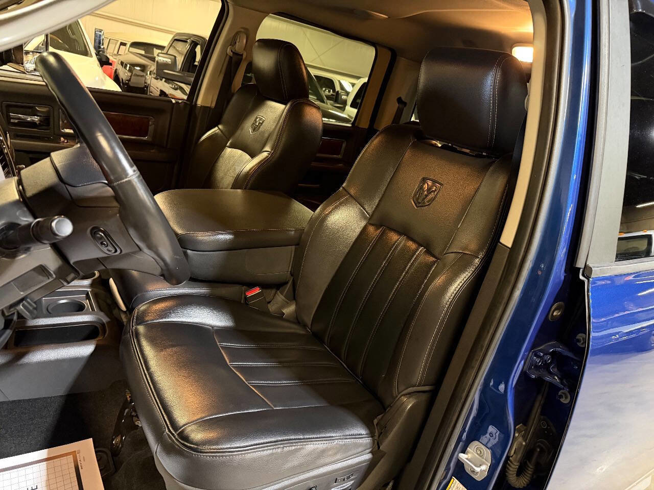 Used 2011 RAM 3500 Laramie w/ Cold Weather Group AWD/4WD image 39