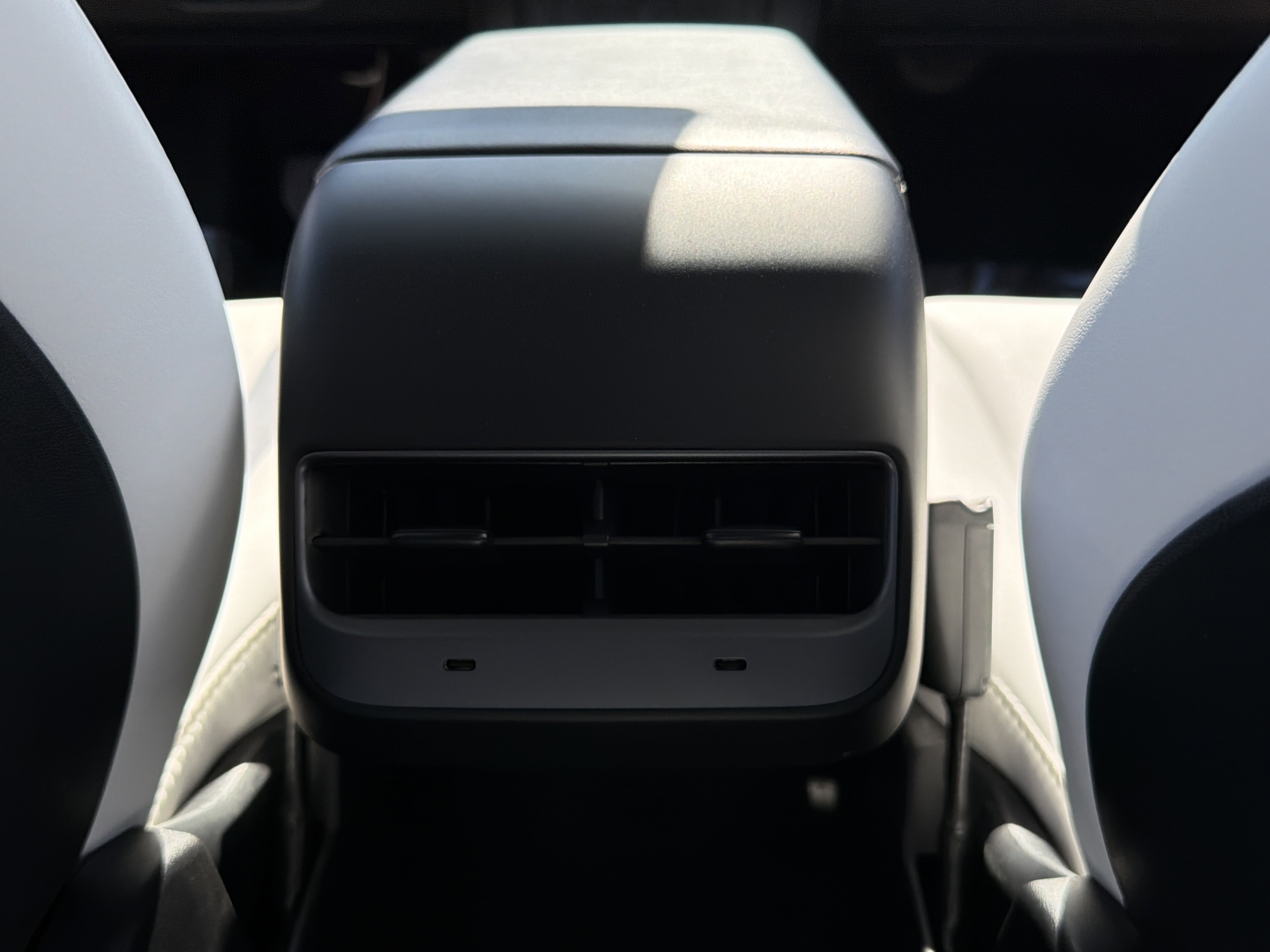 Used 2023 Tesla Model 3 Standard Range RWD image 32