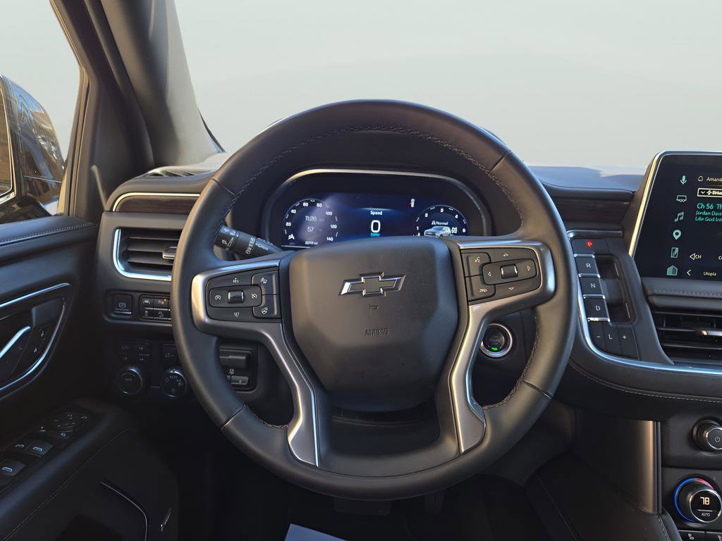 Used 2023 Chevrolet Suburban Z71 w/ Luxury Package image 29