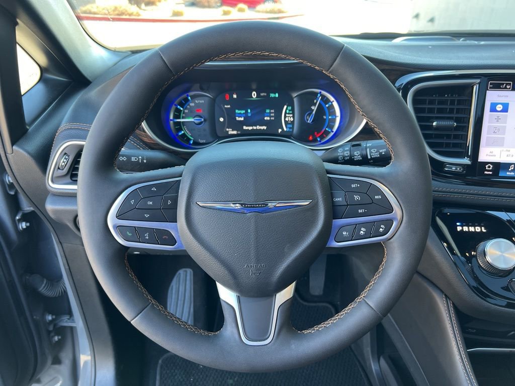 Certified 2022 Chrysler Pacifica Pinnacle image 13