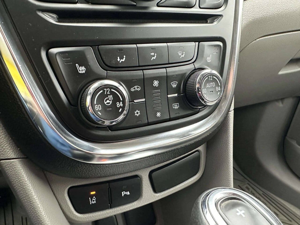 Used 2015 Buick Encore Premium w/ Experience Buick Package AWD/4WD image 34