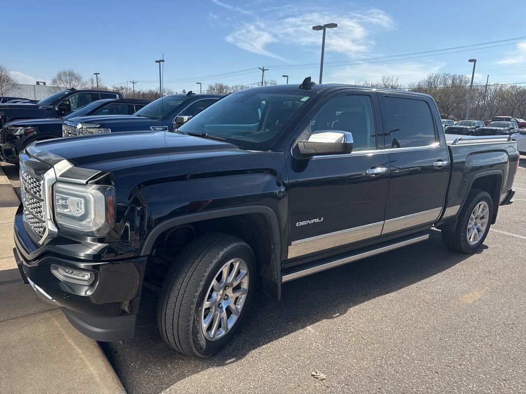 Used 2016 GMC Sierra 1500 Denali w/ Enhanced Driver Alert Package image 9