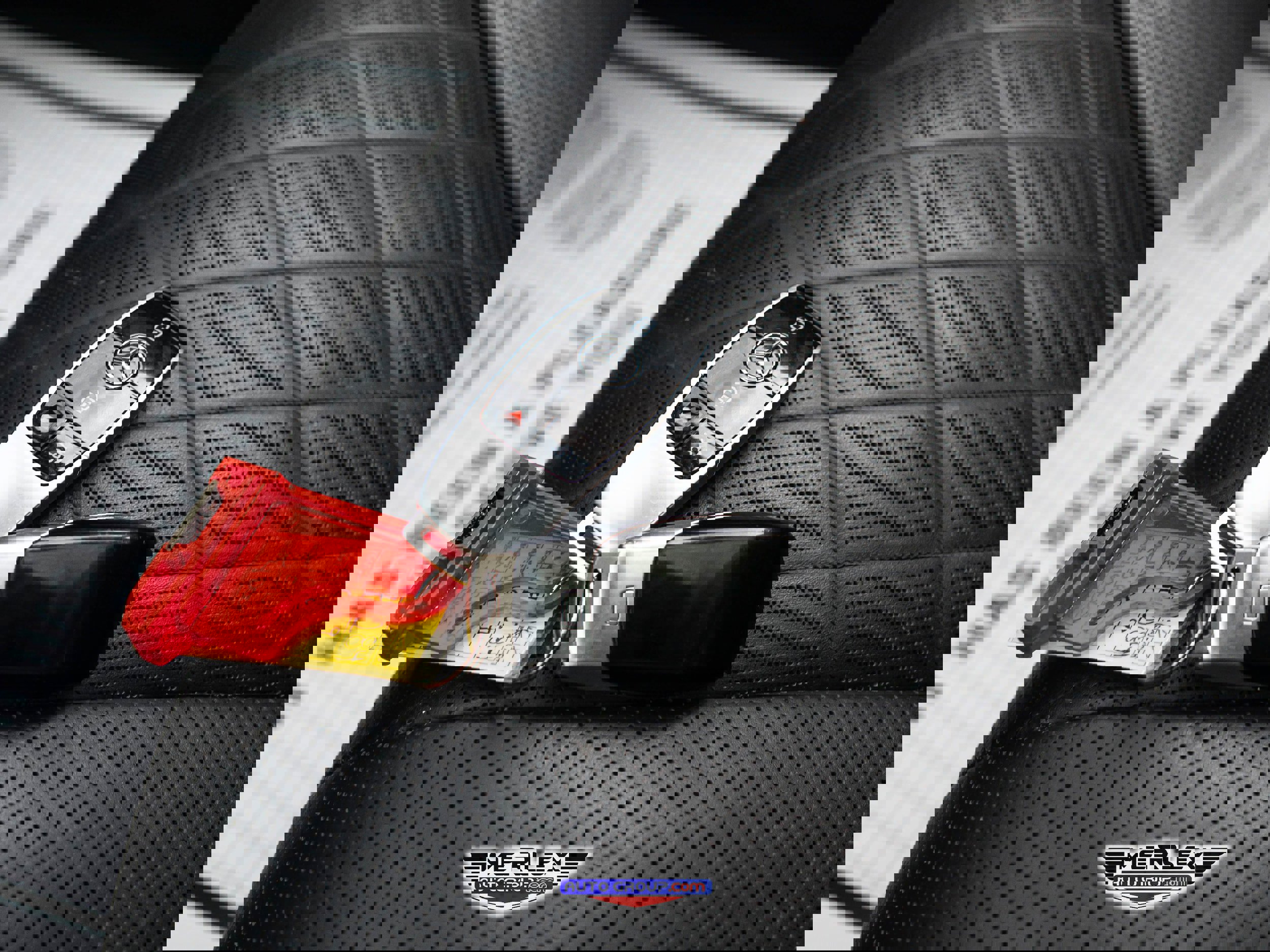 Used 2019 Mercedes-Benz S 560 4MATIC Sedan w/ Premium Package image 57