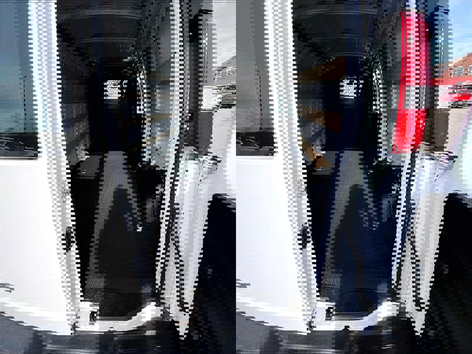 Used 2024 Chevrolet Express 2500 w/ Driver Convenience Package image 15