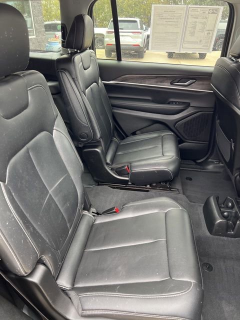 Certified 2023 Jeep Grand Cherokee L Limited image 14