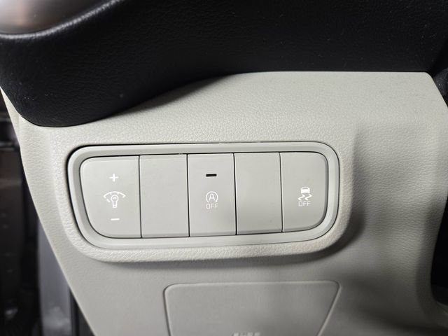 Certified 2022 Kia Soul LX FWD image 24