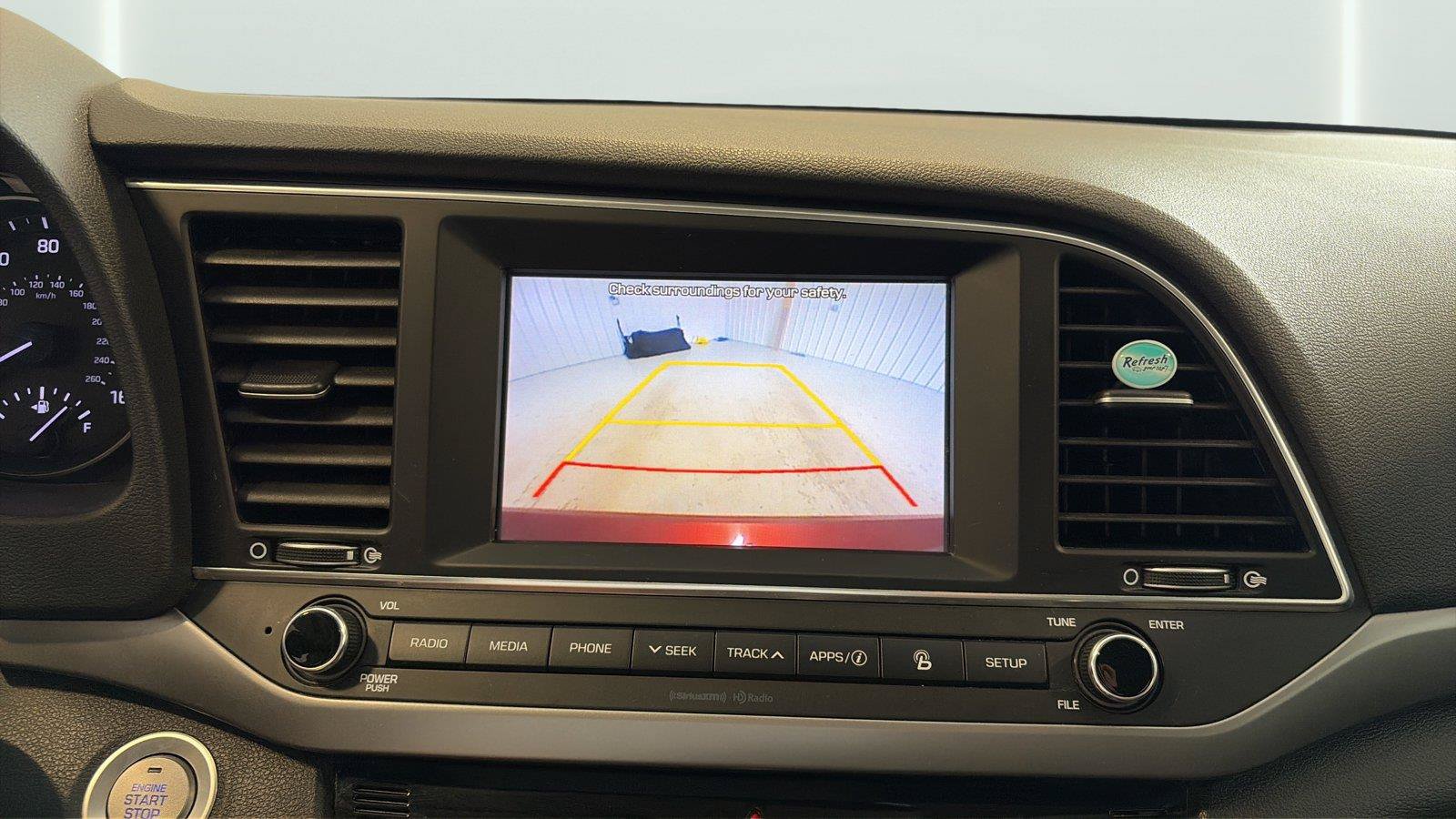 Used 2017 Hyundai Elantra Limited FWD image 19